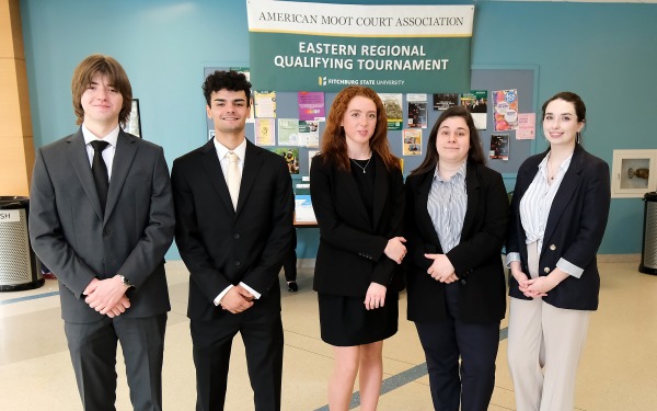 Members of the moot court team in Hammond G lobby Nov 23