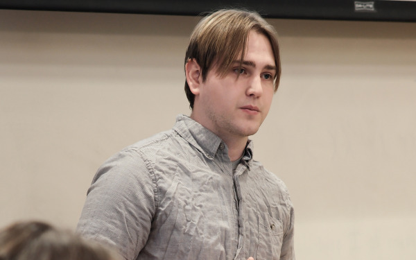 Jarrod Howard talking at DMI Expo.