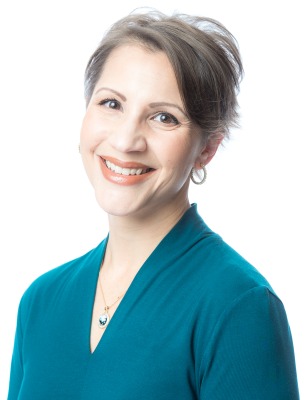 Laura Garofoli headshot