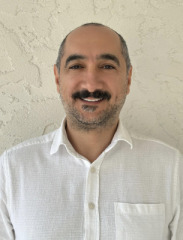 Adem Elveren headshot