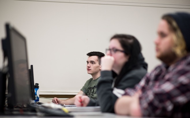 Students in CIS classroom 