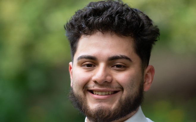 Portrait of Anthony De Leon of the Center for Diversity and Inclusiveness