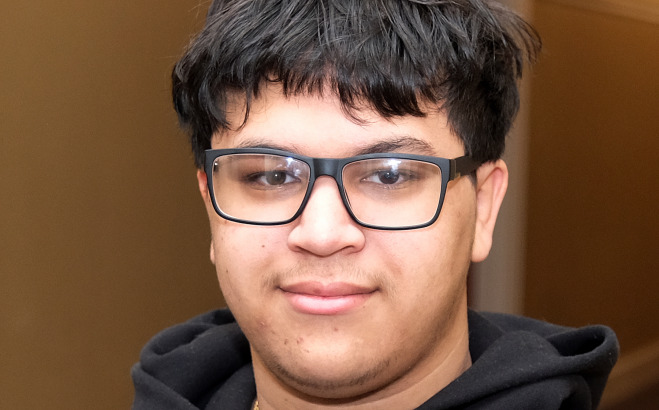 Isaac Emanoel Silva Bezerra STEM mentor headshot.