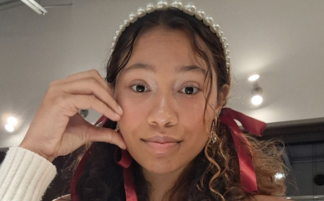 Tay Crout inside selfie. 