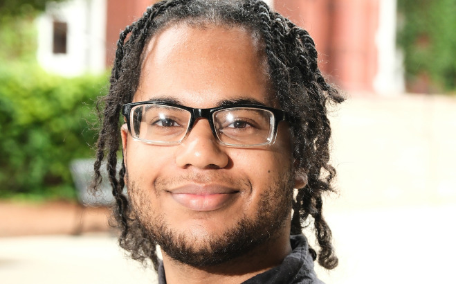 Headshot of Geybrell Liriano CARE and Case Management