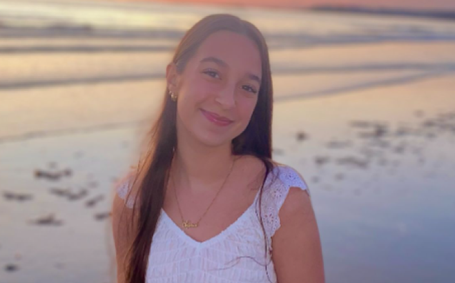 Sophia Flecchia ACT tutor at beach.