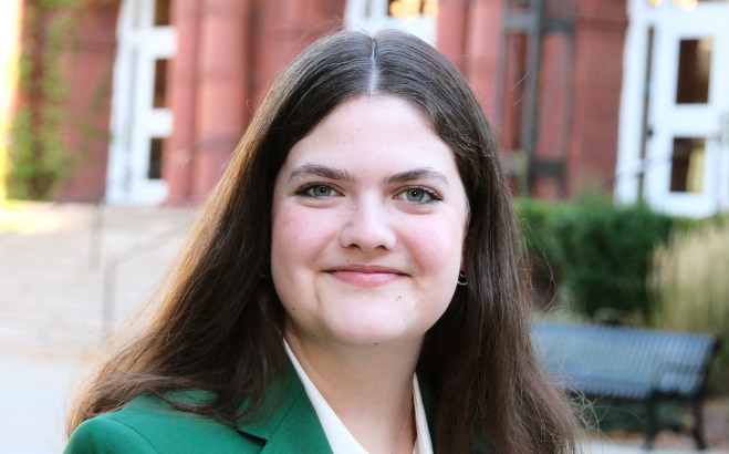 Headshot of Cammie Crawford Presidential Ambassador.