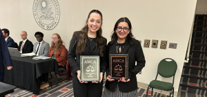 Students win Moot Court regional tournament