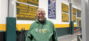 Jim Jellison track coach to retire