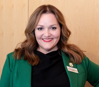 President Donna Hodge headshot