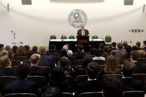 Professor Paul Weizer at Moot Court