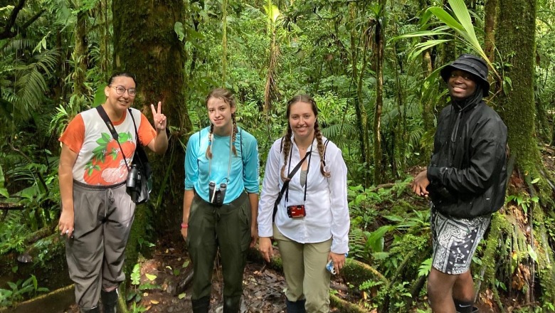 Students standing in the forest in Costa Rica 