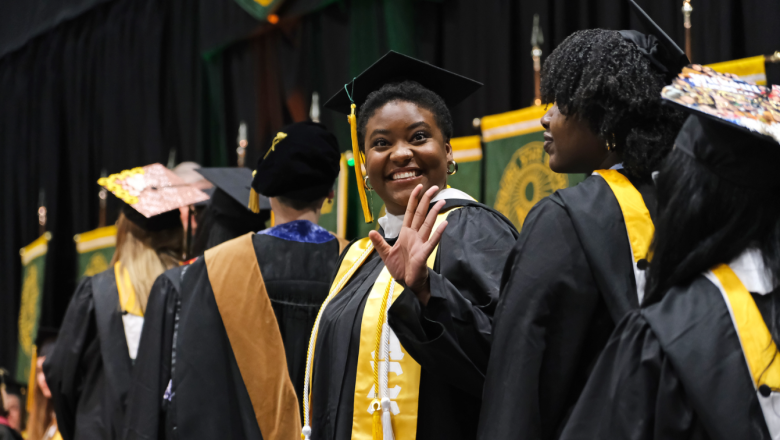 Photo of Winter Commencement Graduate Evynand Akombi