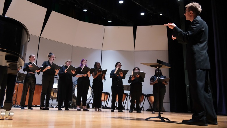 Chamber Choir at Fall Music Mega Mix in Weston