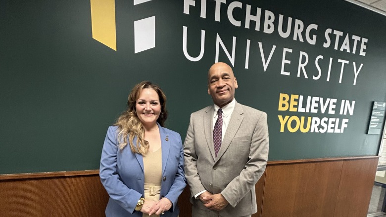 President Hodge and Trustee Shane Rodriguez in Sanders Administration Building