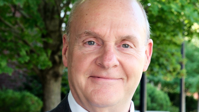Dr. David Weiss appointed Dean of Institutional Advancement