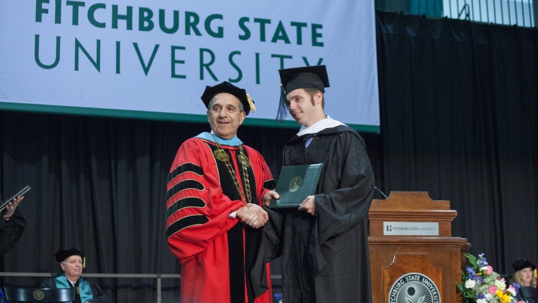 Rain plan in effect for Undergraduate Commencement Rain plan in effect for Undergraduate Commencement