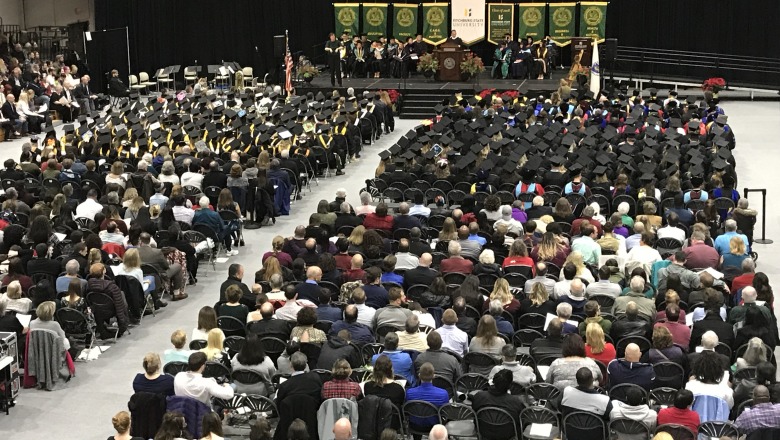 University holds winter commencement exercises University holds winter commencement exercises