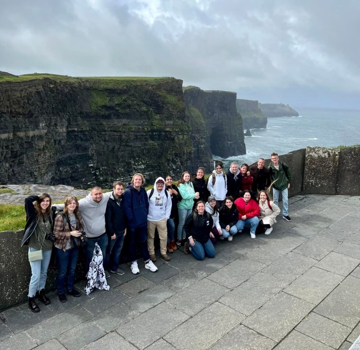 Students in Ireland on faculty led study abroad