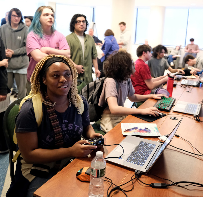 Students at Visions trying out video games in Hammon