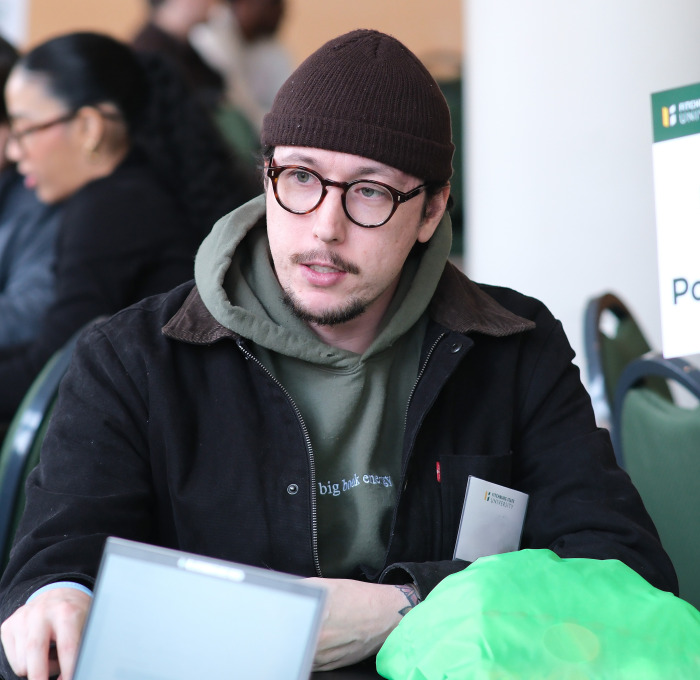 History student at advising in main lounge.