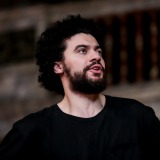 Alumnus Ben Cezair Thompson performing Macbeth in London