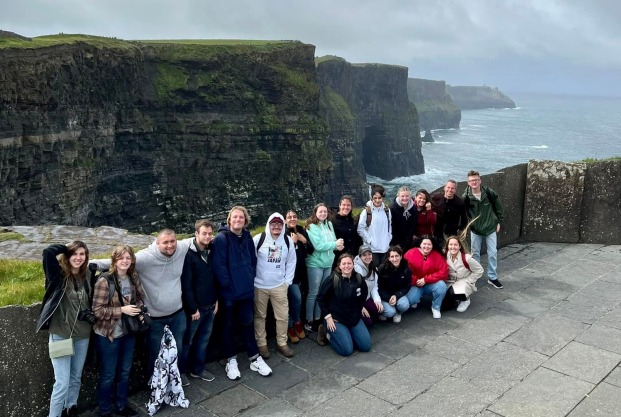 Students in Ireland on faculty led study abroad