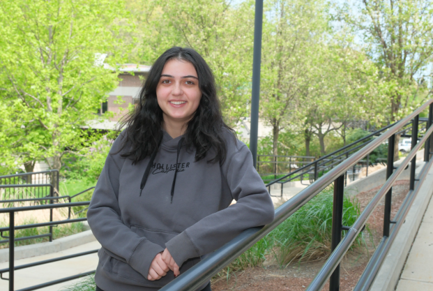 Portrait of student Gianna Meninno