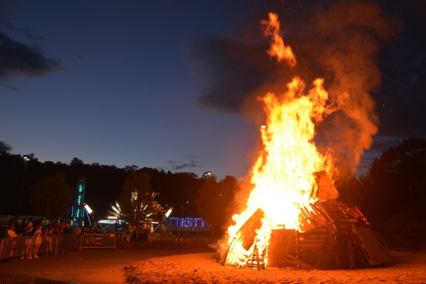 Bonfire from Homecoming activities