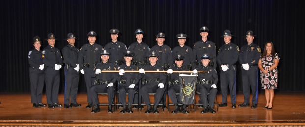 Group photo of 6th Recruit Officer Course