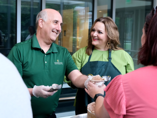 President Lapidus and President Hodge smile at ice cream social June 2024