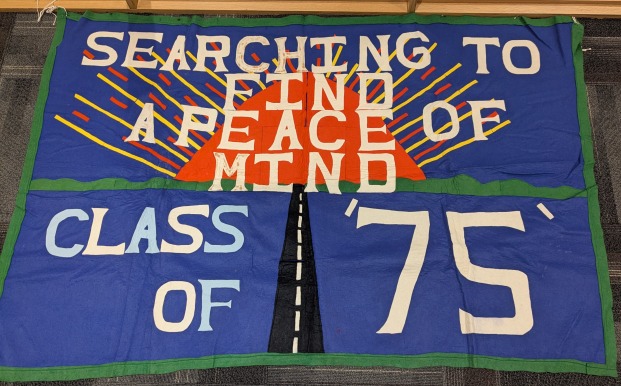 1975 banner