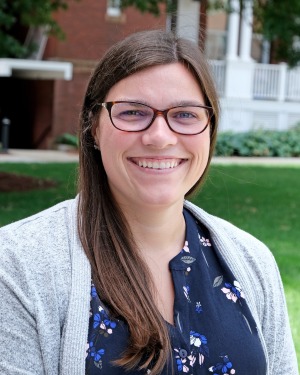 Michelle Giordano CSA outside on quad