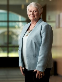 Dr Elaine Nicpon Marieb Alum