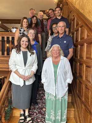 President Donna Hodge poses with members of the Board of Trustees